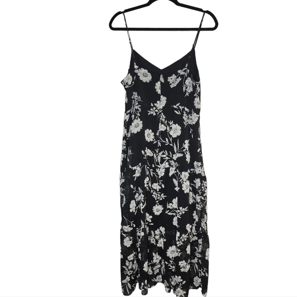 J. Crew midi dress. Ruffle hem. Black white floral. Size 12P - Picture 11 of 15